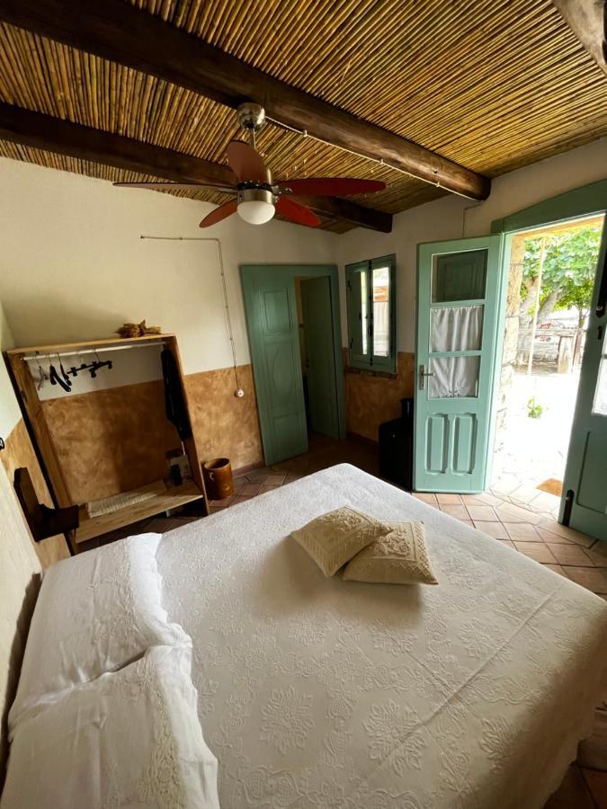 Graziosa Stanza Campidanese Su Segundu Guest House Ористано Екстериор снимка